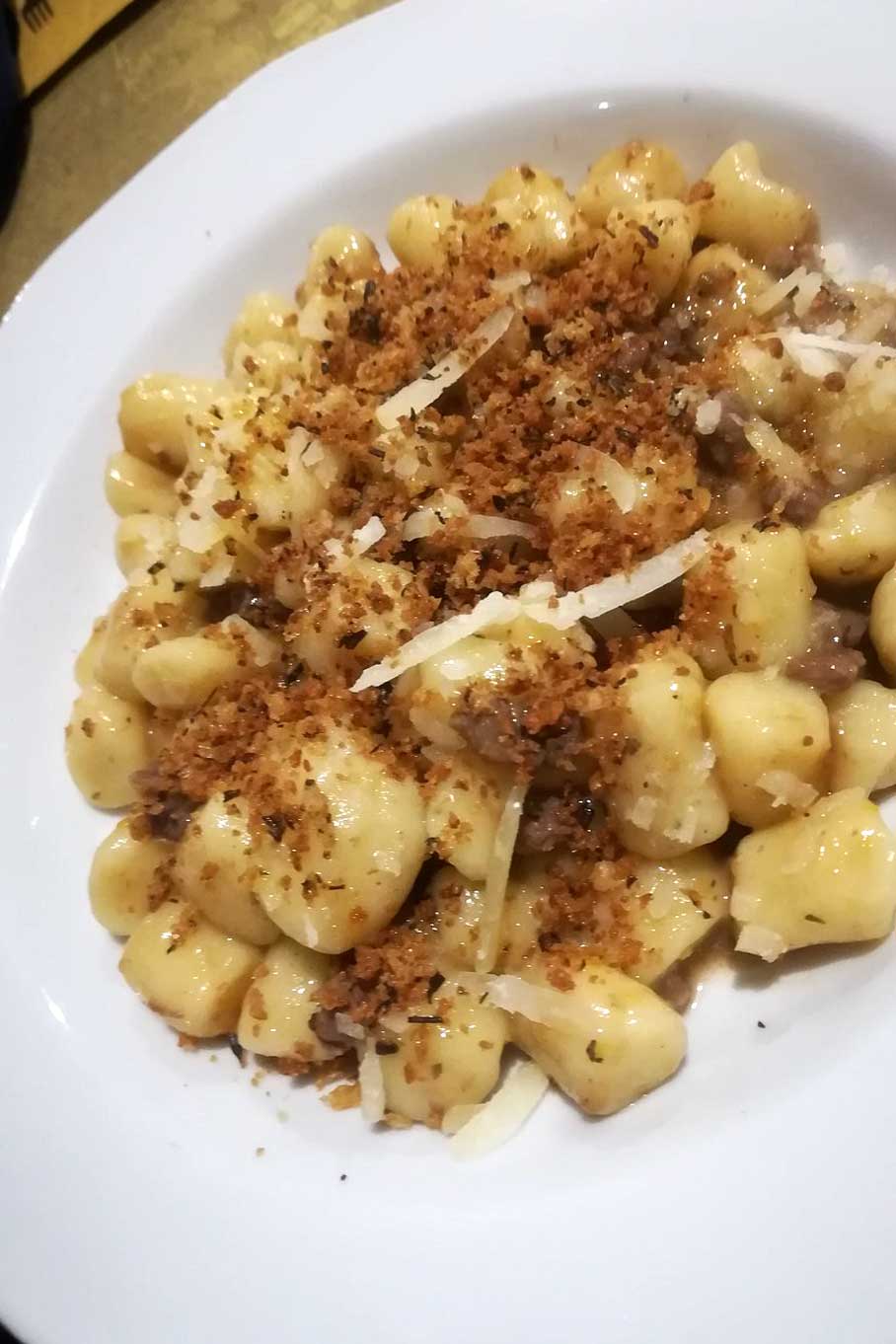 Gnocchetti with white Chianina ragù and Montonese pecorino menu Tipico Osteria Montone